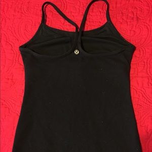 Lululemon black power Y tank top size 4